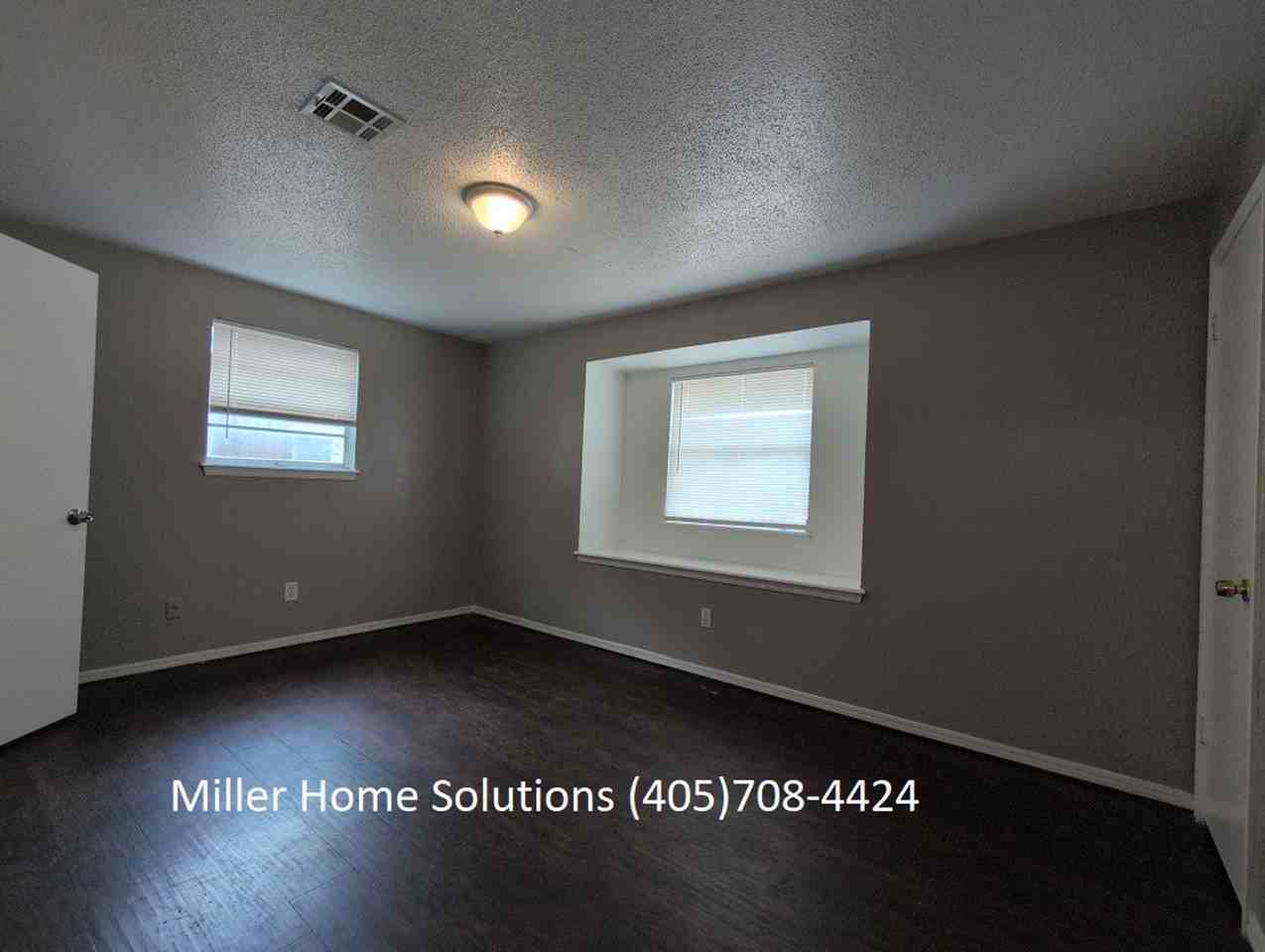 5200 Brookdale St - Photo 5 of 13