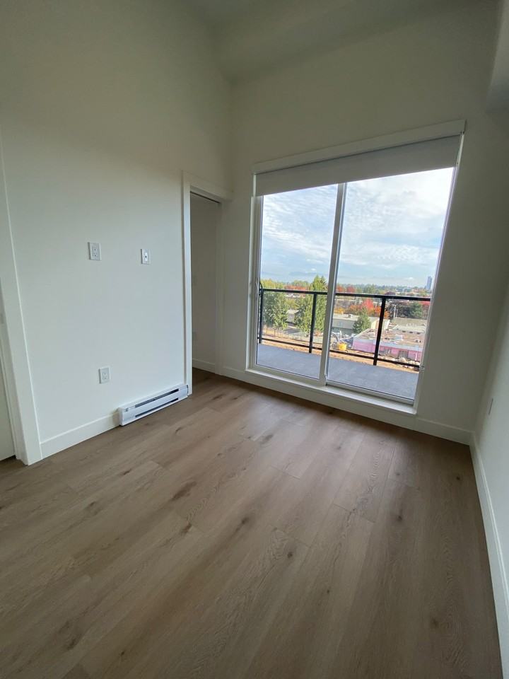 10405 147 Street #614 - Photo 7 of 11