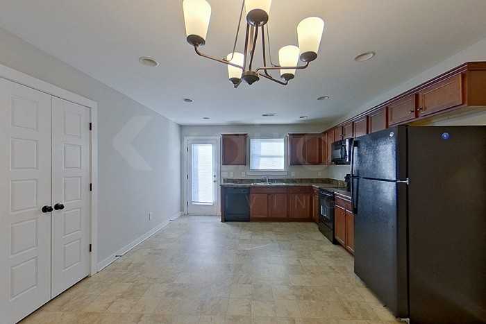 154 Shiloh Creek Dr - Photo 2 of 22