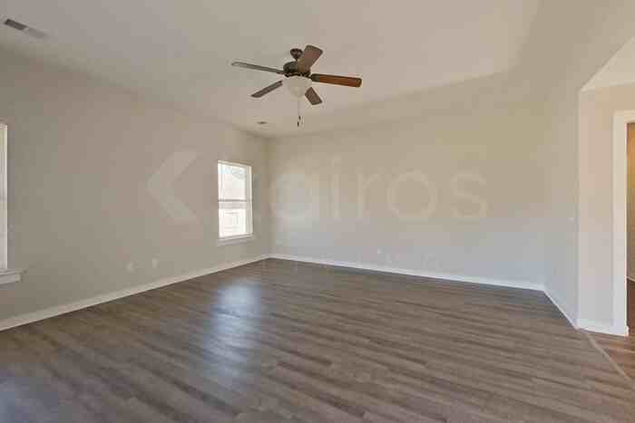 154 Shiloh Creek Dr - Photo 4 of 22