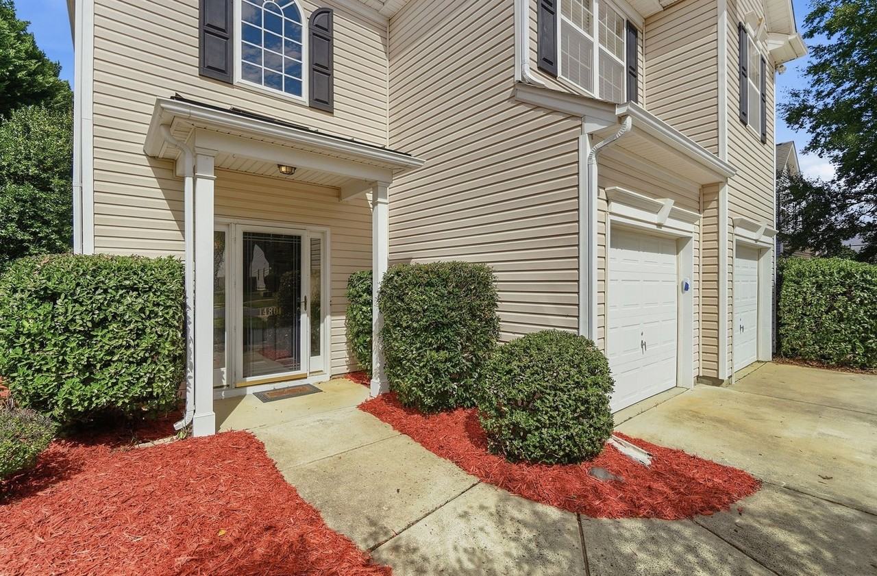 14801 Asheton Creek Dr - Photo 3 of 50