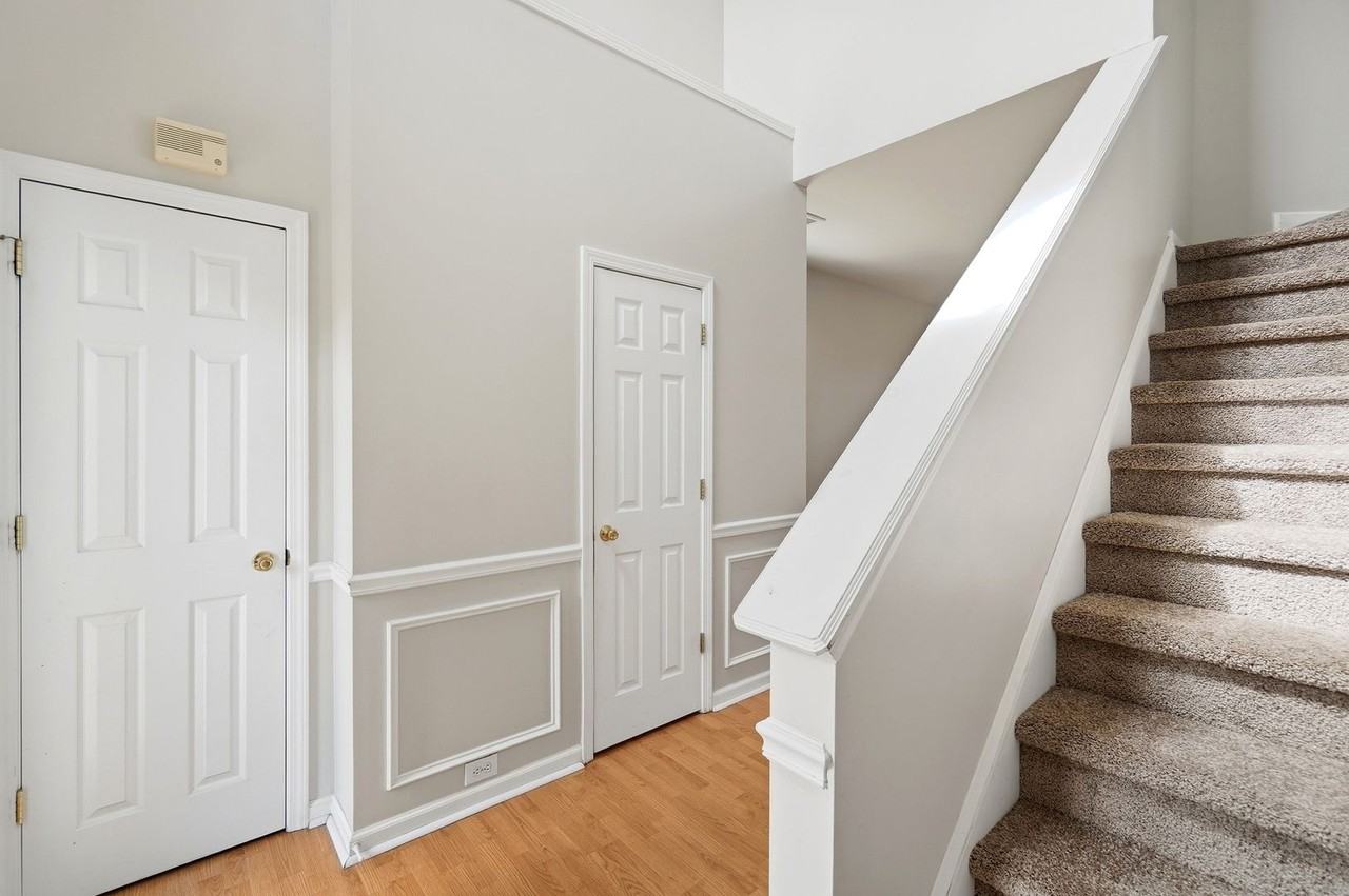 14801 Asheton Creek Dr - Photo 6 of 50