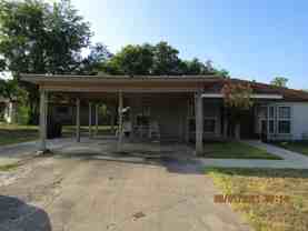 916 Stetson Ave - Photo 1 of 1