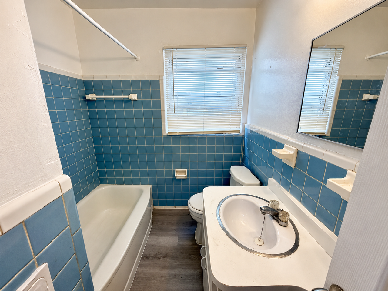 6419 Faust Ave - Photo 6 of 18