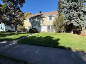 525 Nw Broadway St - Photo 1 of 1