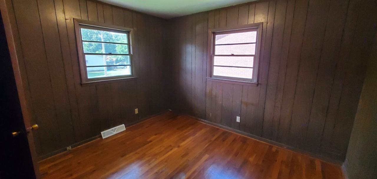 803 Nance Ave - Photo 5 of 8