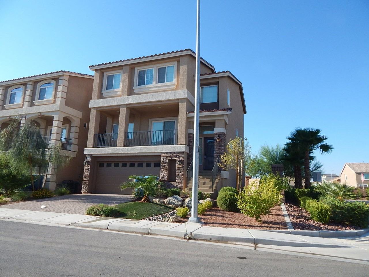 5869 Pillar Rock Ave - Photo 3 of 40