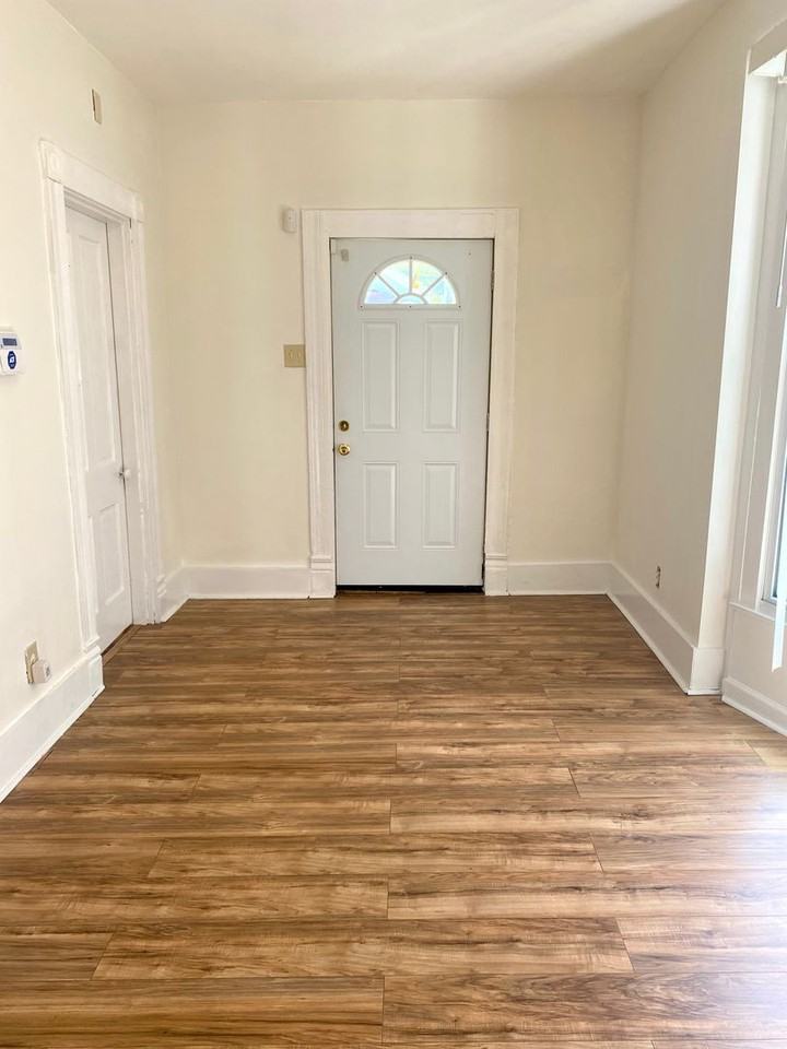850 S 24th St - Photo 3 of 16