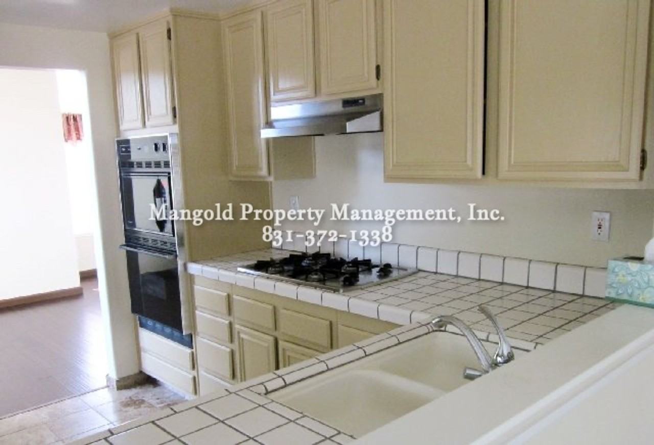 3232 De Forest Rd - Photo 6 of 13