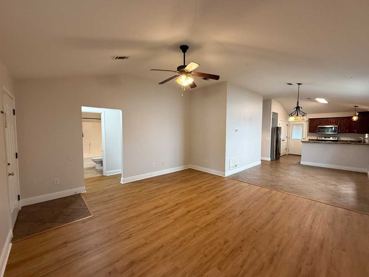 247 Cottage View Dr - Photo 4 of 20