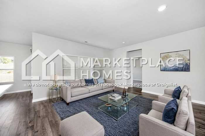 24808 Delilah Cir - Photo 4 of 33