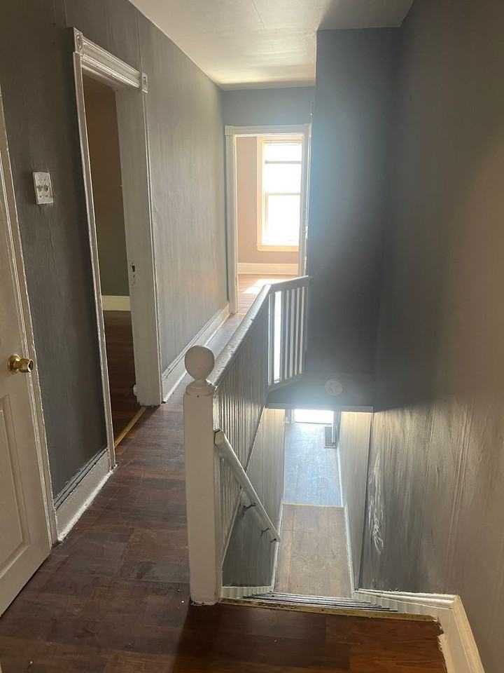 5347 Grays Ave - Photo 5 of 18