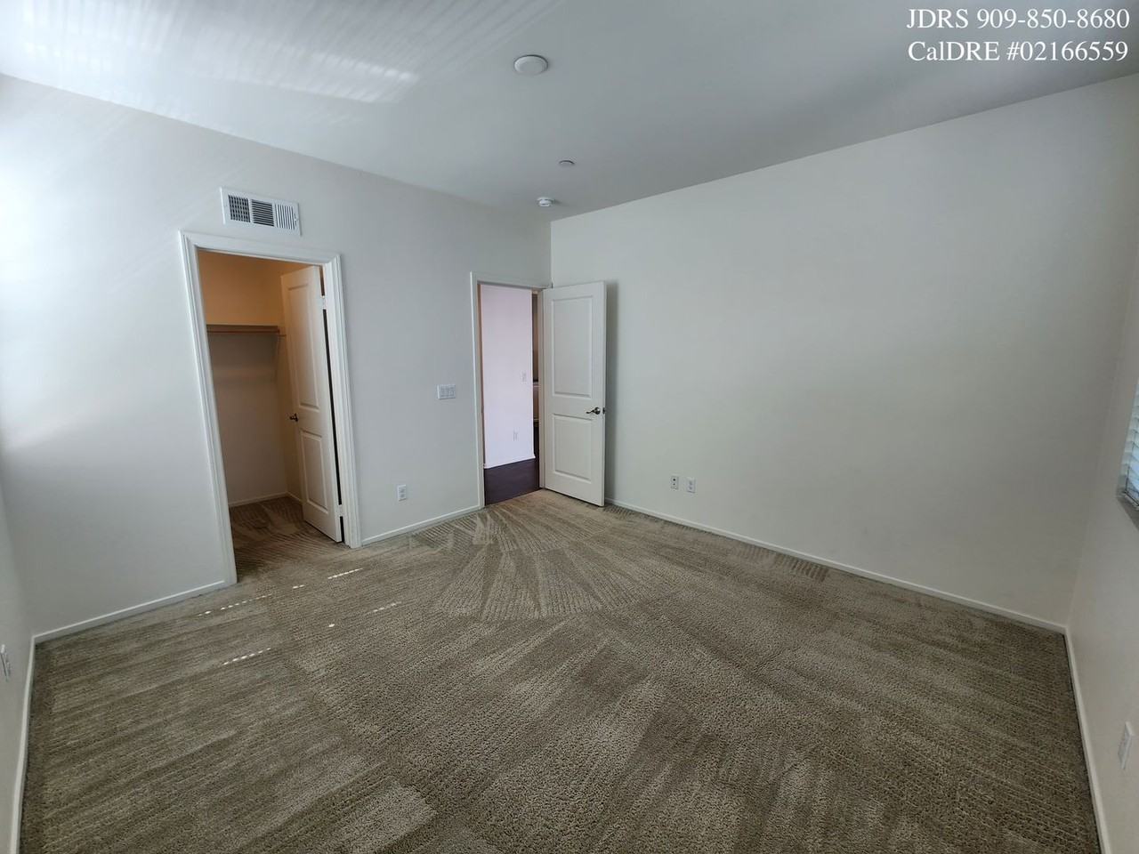 122 Royal Way - Photo 6 of 14