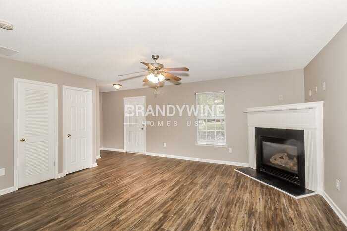 628 Stadler Pointe - Photo 4 of 24