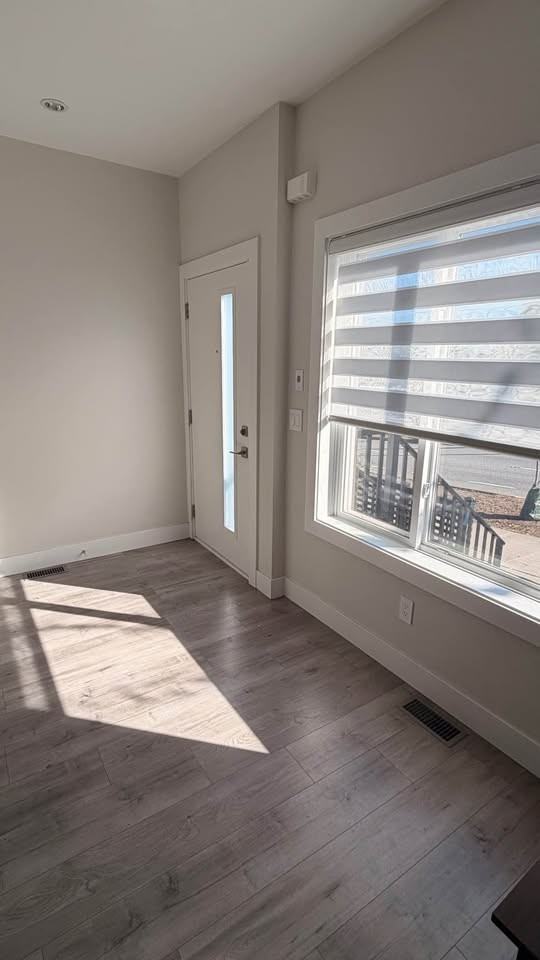 9652 162 A Street #43 - Photo 4 of 16