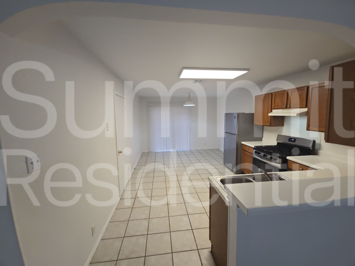 1515 Sedbury Way - Photo 5 of 17