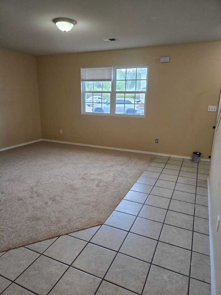 24401 Sounder Ln - Photo 5 of 19