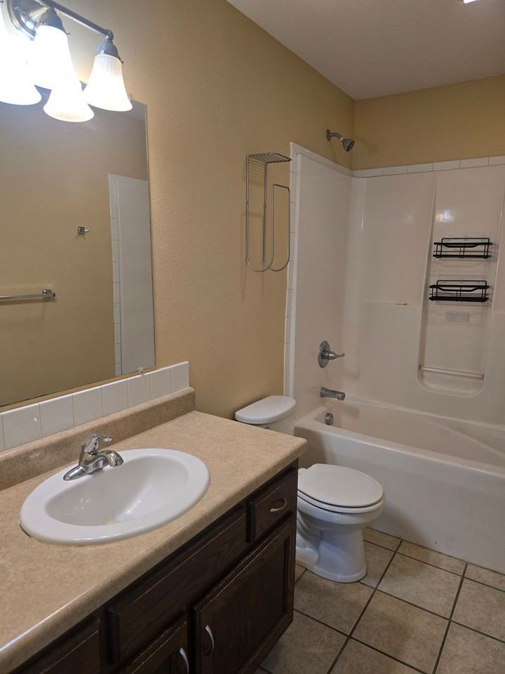 24401 Sounder Ln - Photo 7 of 19
