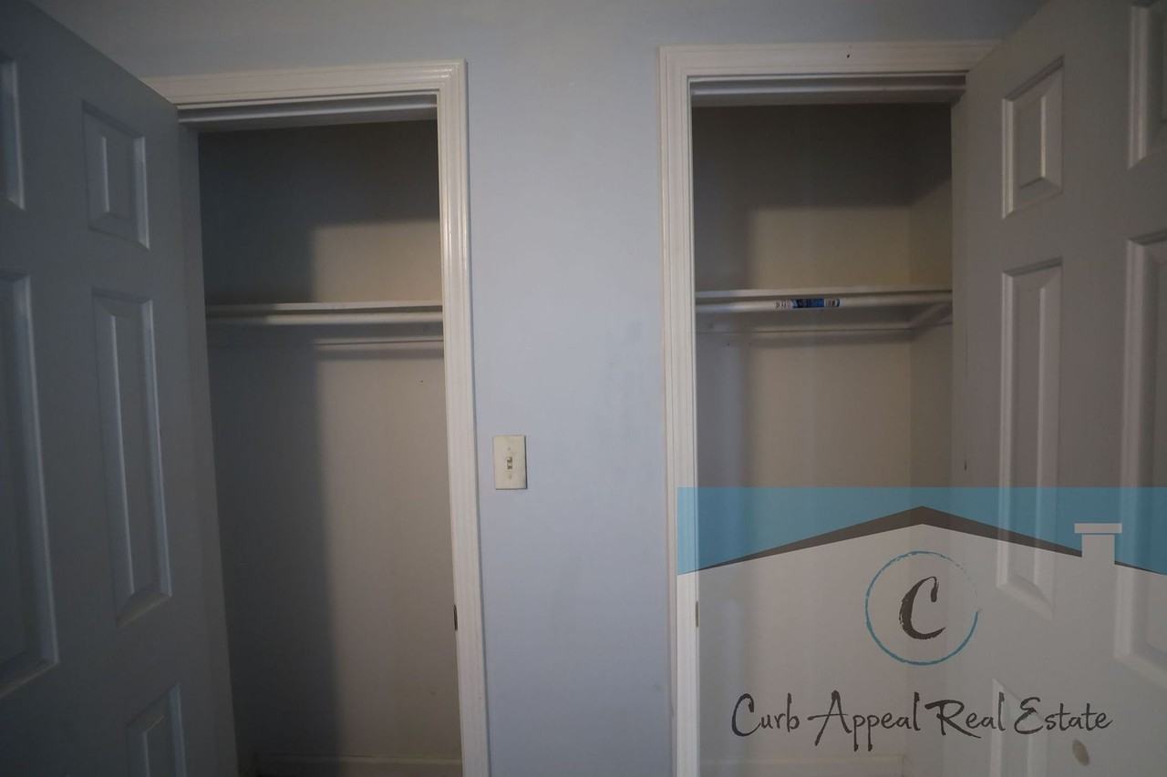 407 Brian St - Photo 2 of 15