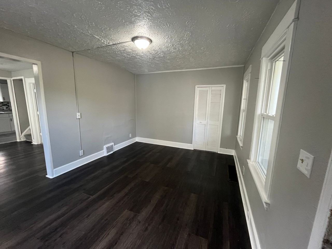 2091 W 103rd St - Photo 4 of 34