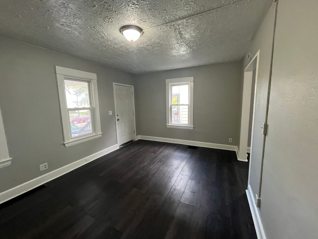 2091 W 103rd St - Photo 6 of 34