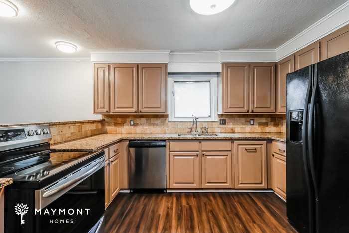 163 Twin Oaks Dr - Photo 7 of 12