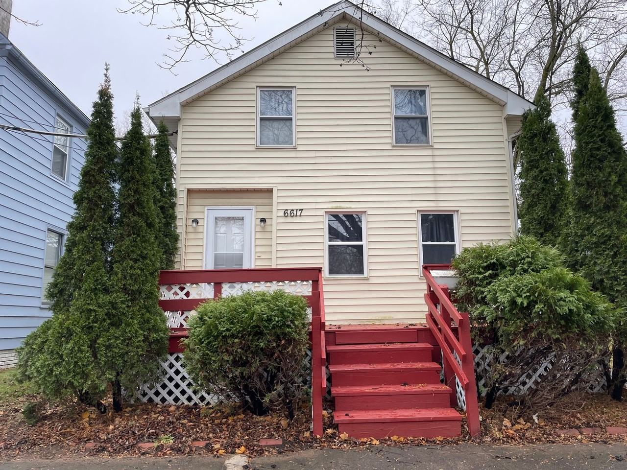 6617 Wakefield Ave - Photo 4 of 31