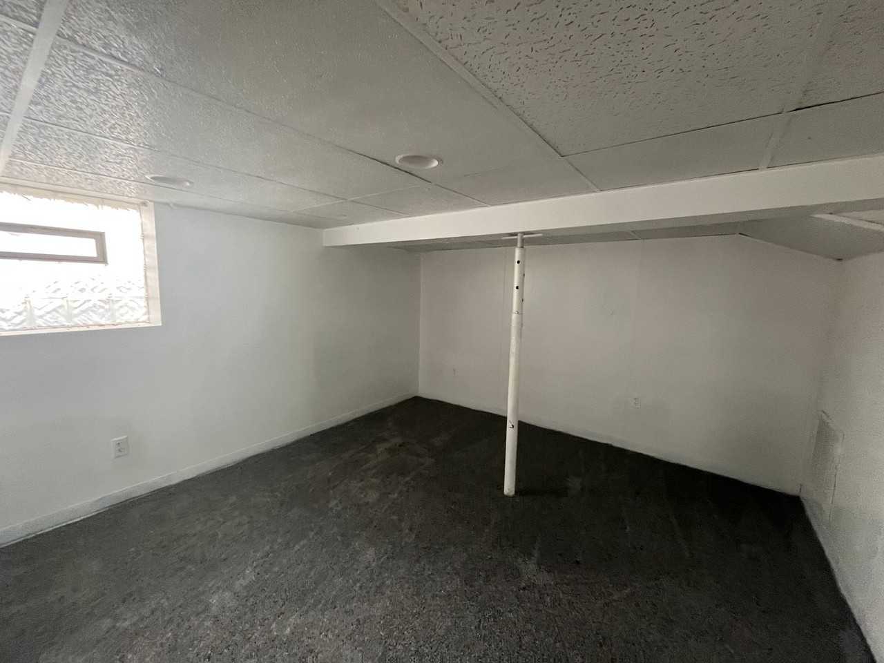 10914 Oliver Rd - Photo 7 of 31