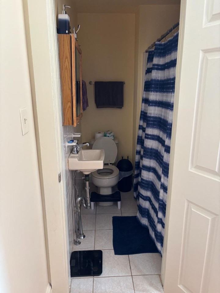 138 E Lemon Street - Photo 6 of 8