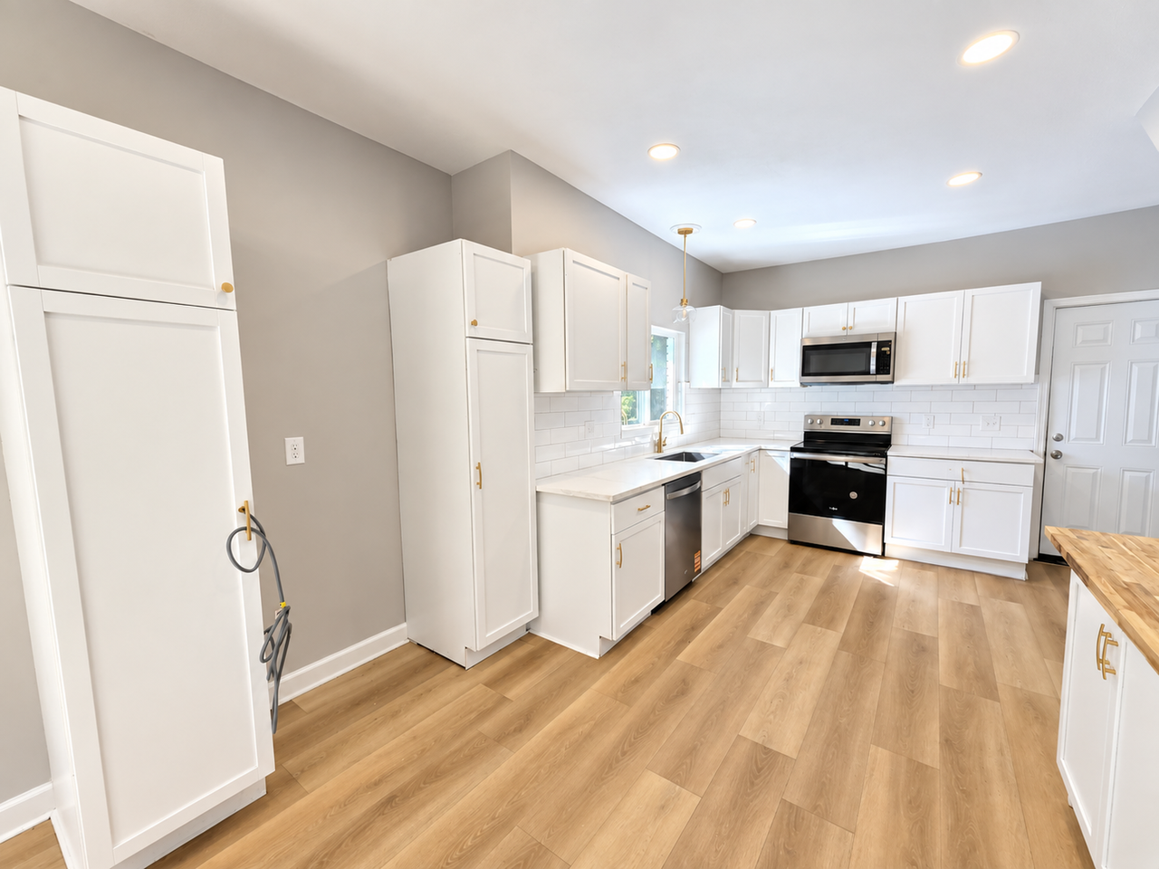 532 S Ash Ave - Photo 7 of 21