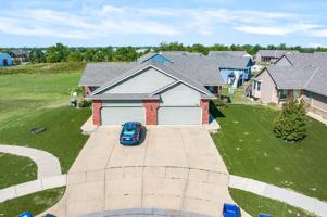 featured image of 307 N Grandstone St