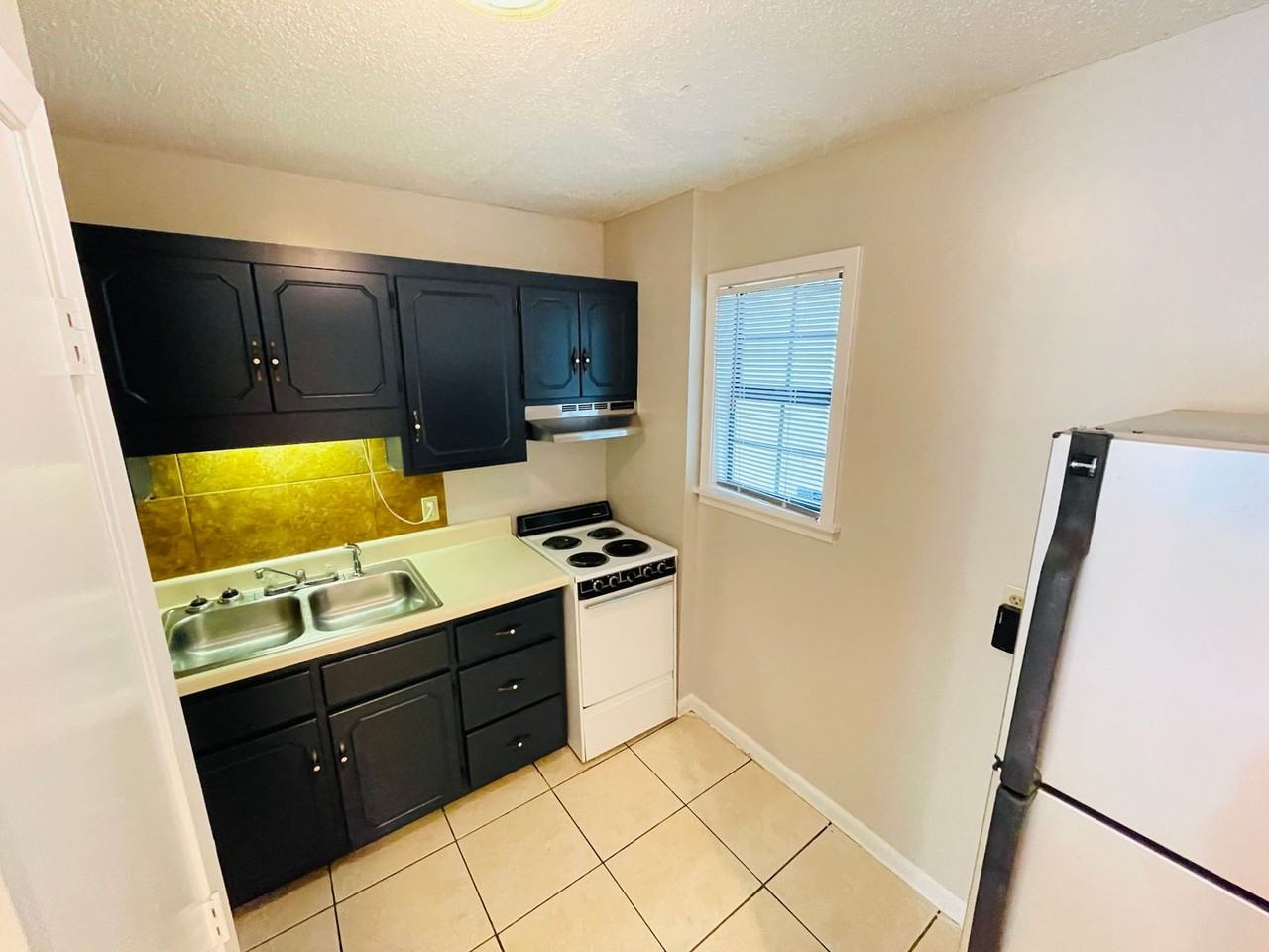 1307A Access Rd - Photo 5 of 13