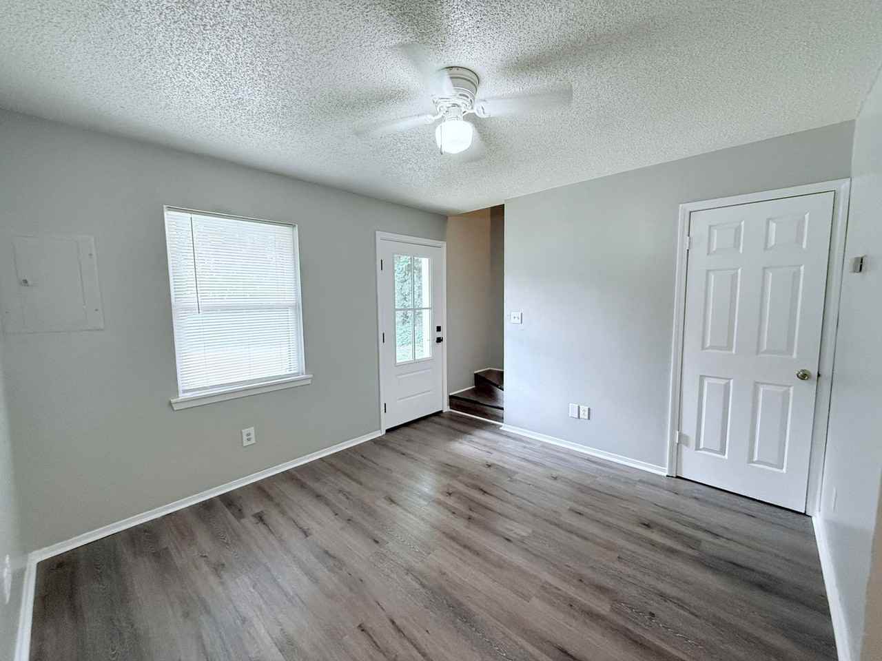 1309B Access Rd - Photo 3 of 13