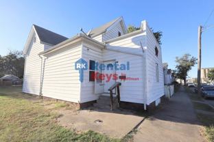 1310 N 3rd Ave - Photo 1 of 1