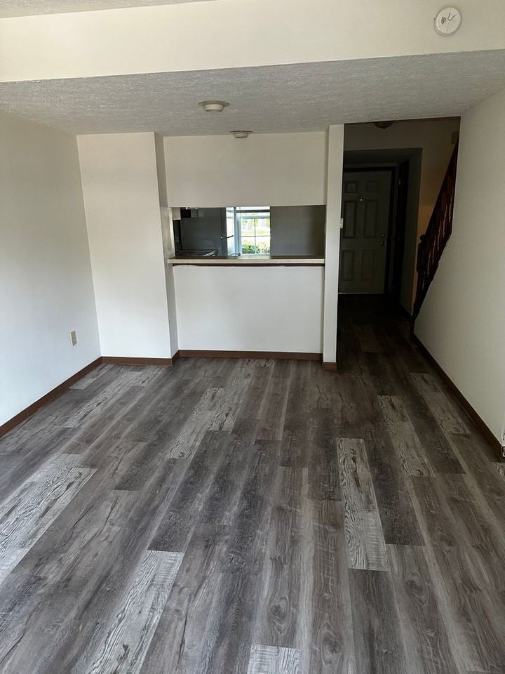 2346 S Burberry Ln - Photo 7 of 12