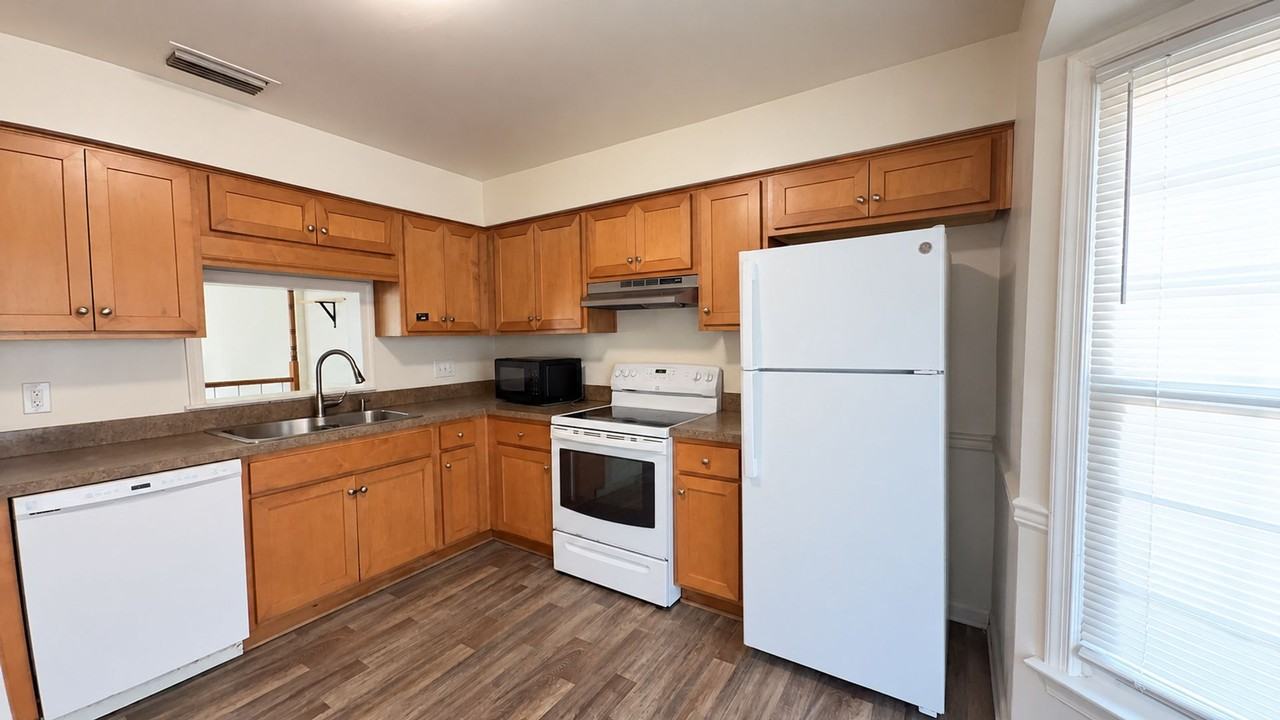 5522 Baccalaureate Dr - Photo 2 of 20
