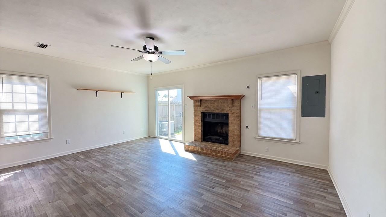 5522 Baccalaureate Dr - Photo 5 of 20