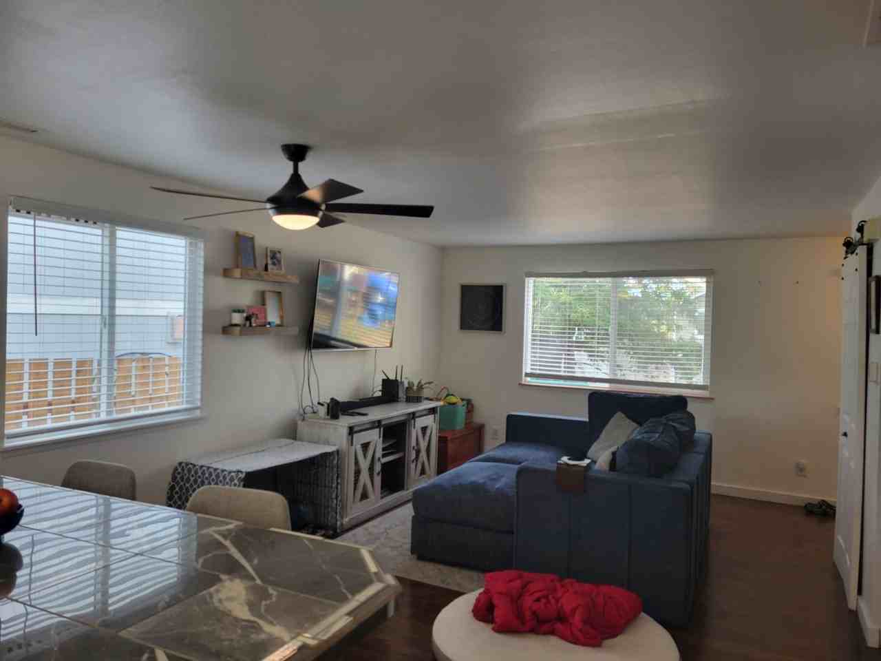1604 Arvon Ave - Photo 3 of 11