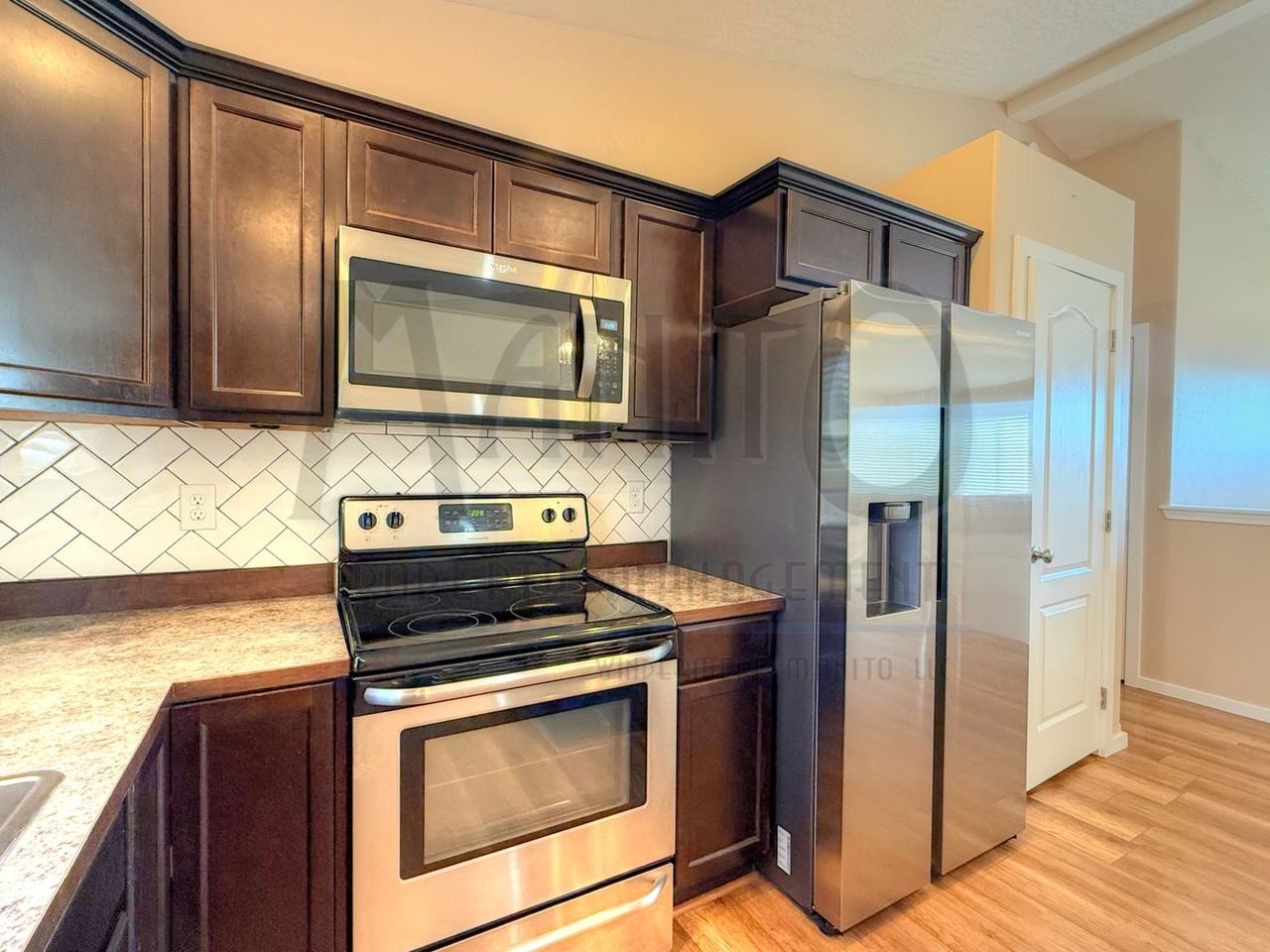 819 E Silver Pine Rd - Photo 7 of 22