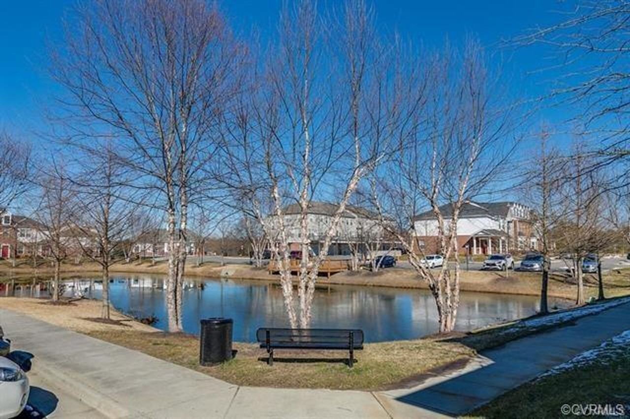 7407 Pebble Lake Dr - Photo 6 of 21
