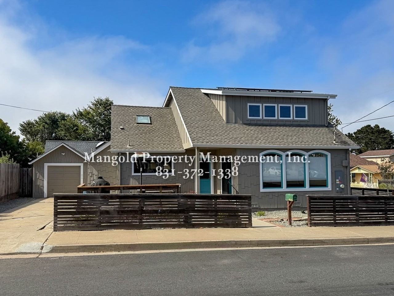 261 Spruce Ave - Photo 2 of 22