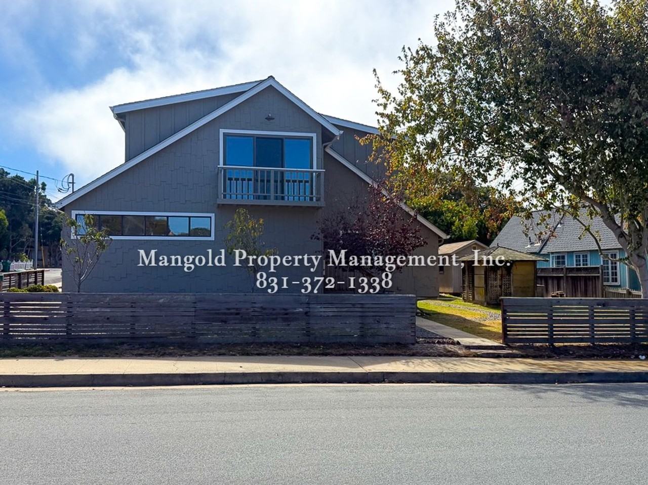 261 Spruce Ave - Photo 4 of 22