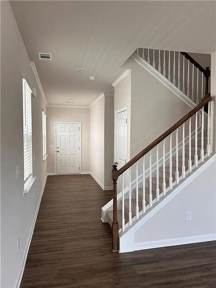 38 Windover Way - Photo 7 of 28