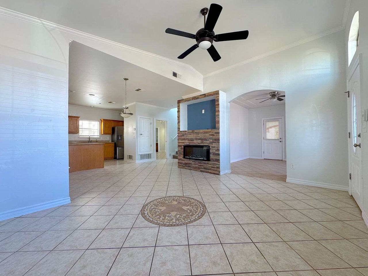 300 Horizon View Dr - Photo 6 of 39