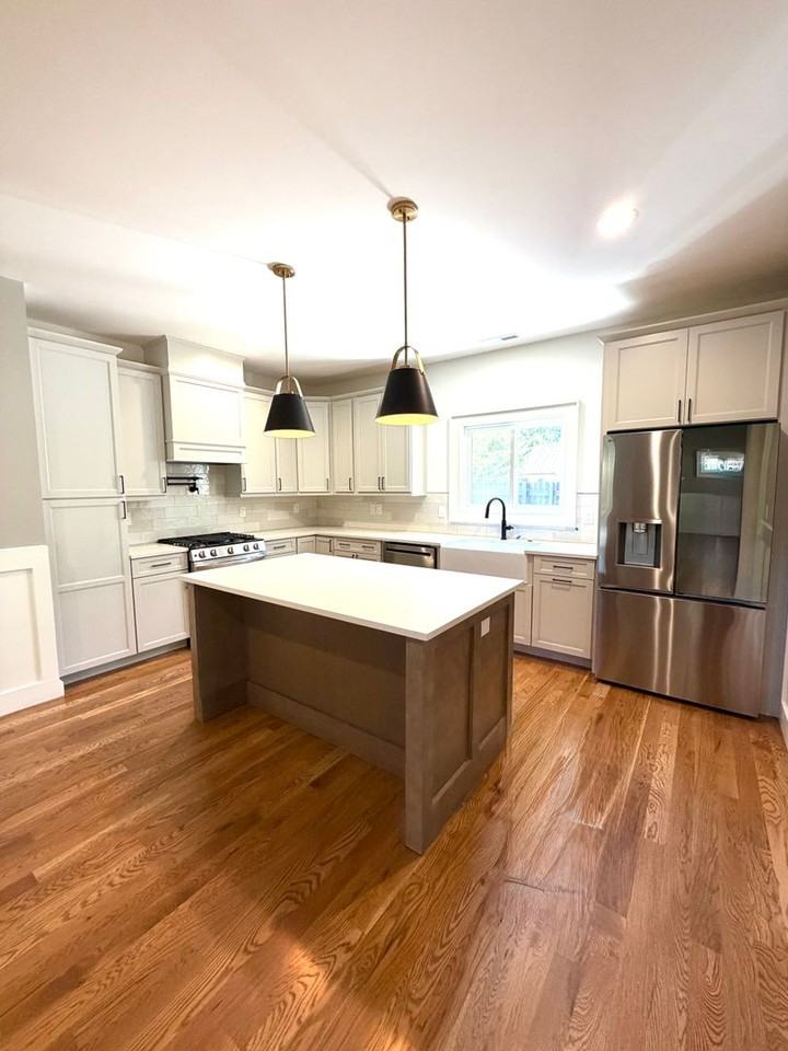 3001 3rd Ave W - Photo 5 of 19