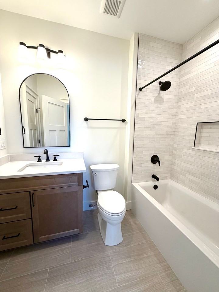 3001 3rd Ave W - Photo 6 of 19