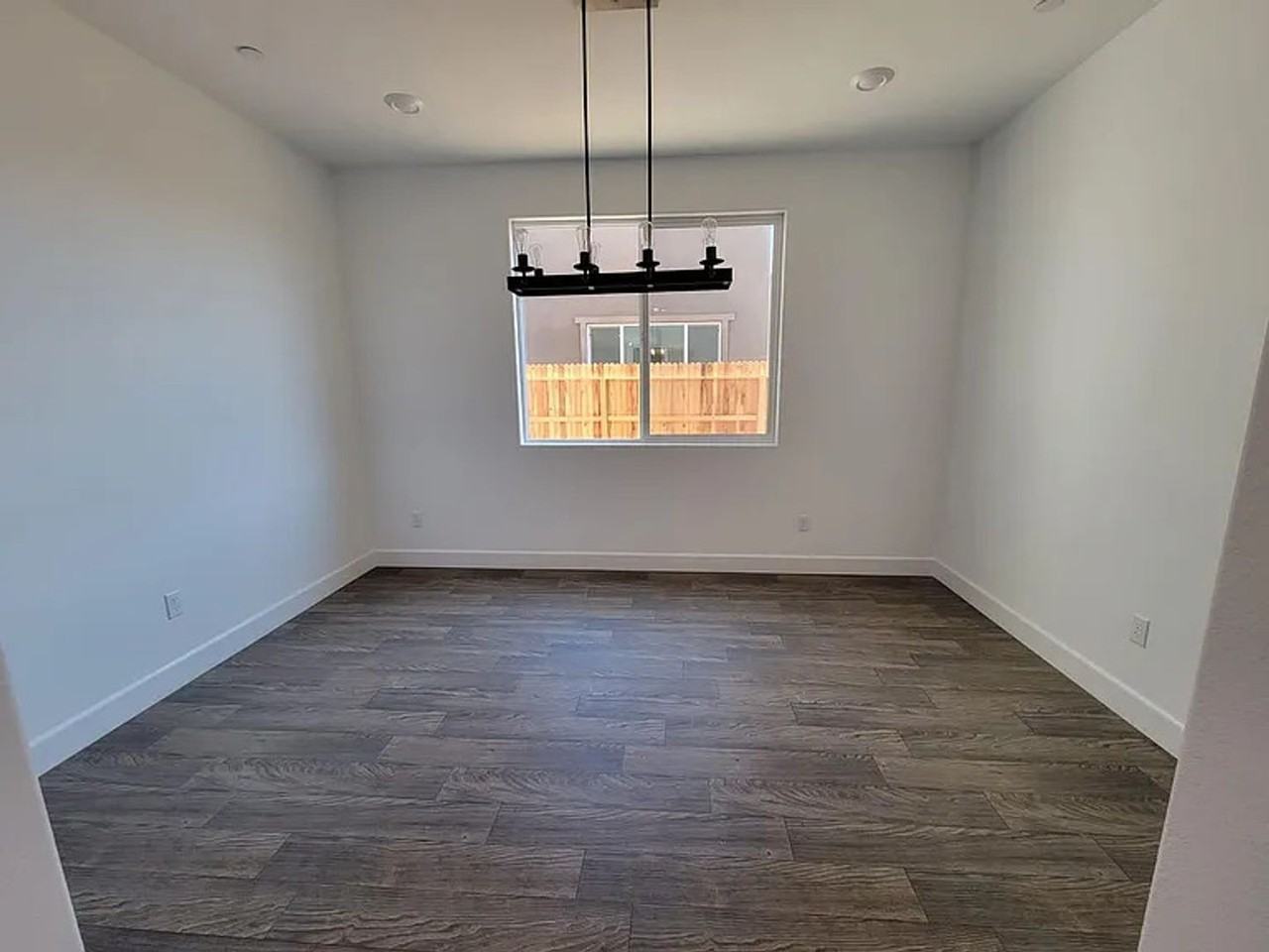 2434 Explorador Dr - Photo 5 of 14