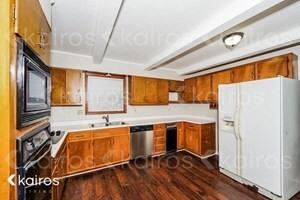 2017 Thunderbird St Nw - Photo 5 of 16