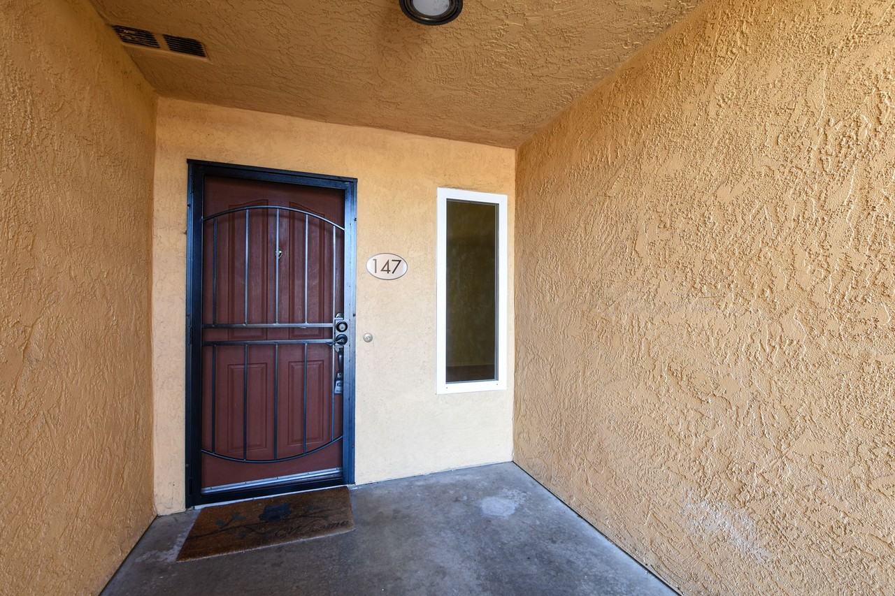 530 Calle Montecito - Photo 2 of 14