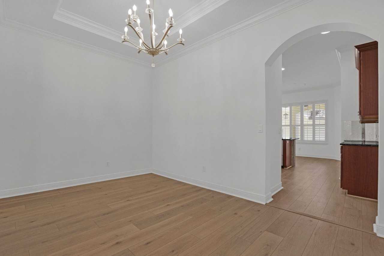1161 Charming St - Photo 4 of 42
